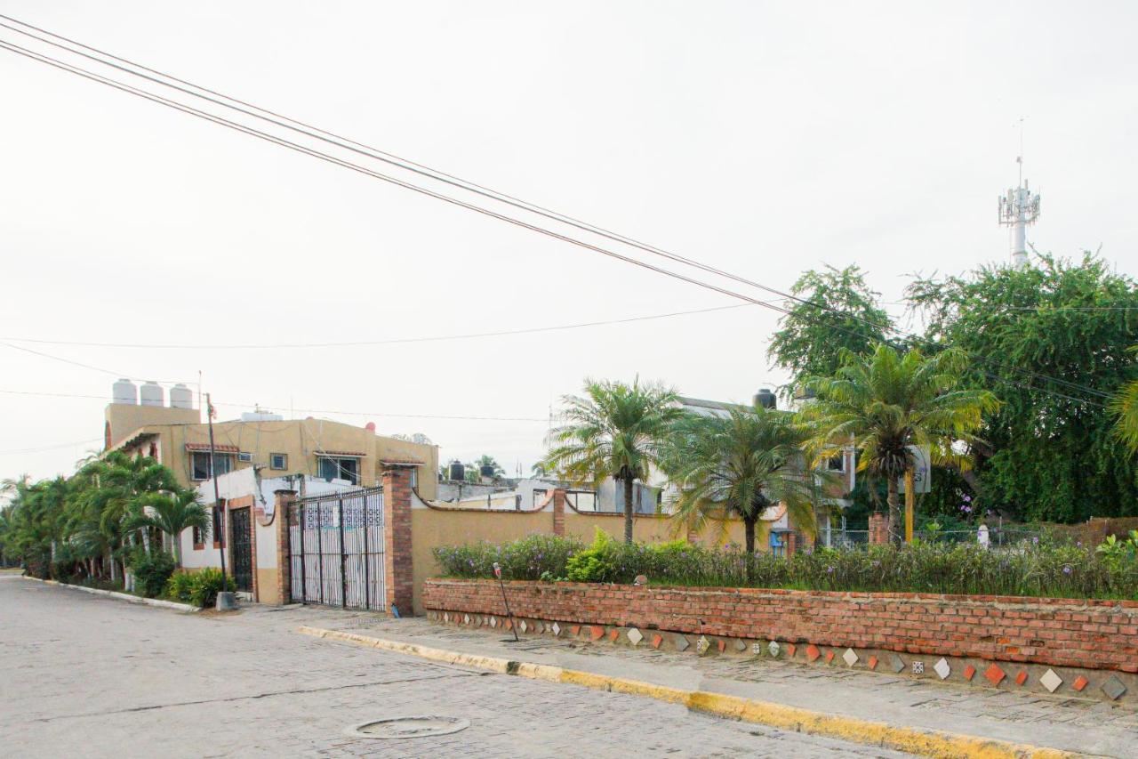 Bungalows Maria Teresa Rincon de Guayabitos Ngoại thất bức ảnh